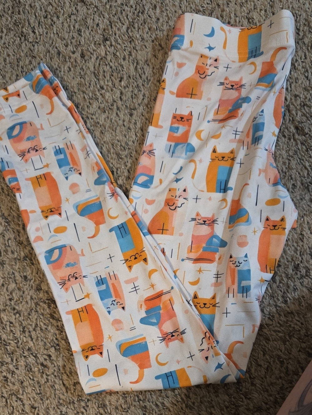 Whimsical Cat Print Leggings in White, Peach & Blue